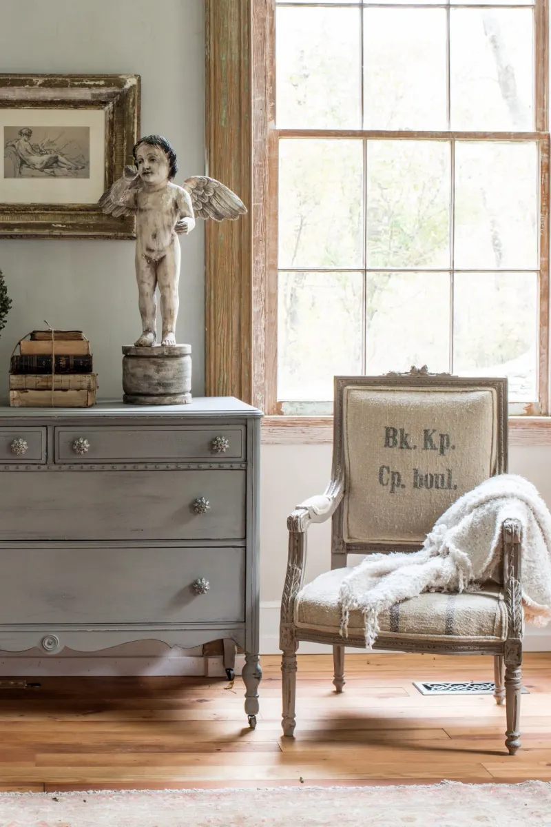 Gustavian Pieces