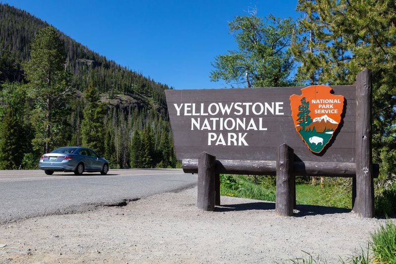 Yellowstone National Park Entrance