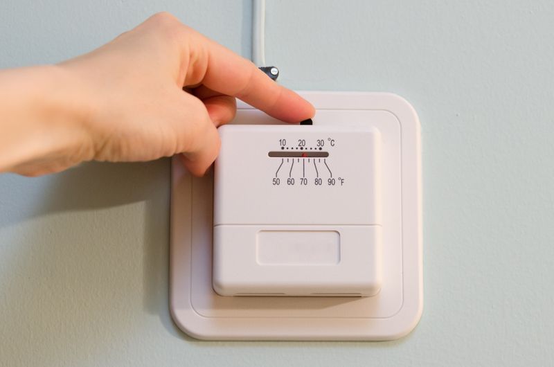 Analog Thermostats